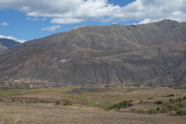 Pikillaqta arkeolojik kompleksi. Antik Peru 'da İspanyol döneminden kalma bir şehrin kalıntılarından oluşan bir arkeolojik alan mı?