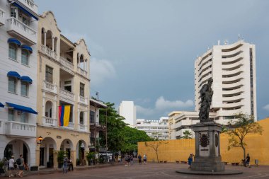 Cartagena de Indias, Kolombiya - 05 / 26 / 2018: Plaza de coches (araba karesi) manzarası. Turistik bir ikon.
