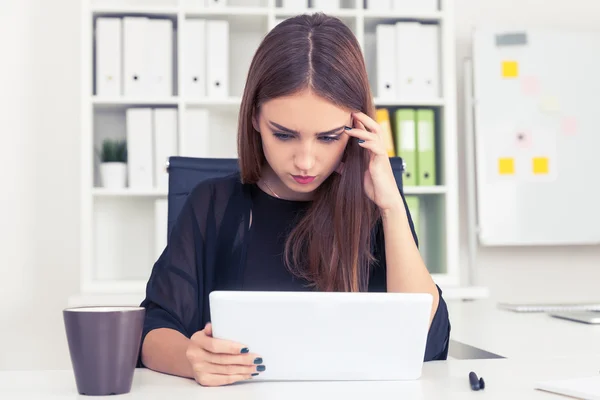 Perfeccionista en el trabajo — Foto de Stock