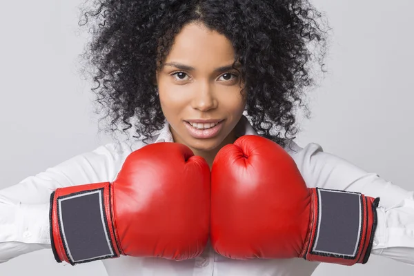 Smiling African American girl with red boxing gloves — Φωτογραφία Αρχείου
