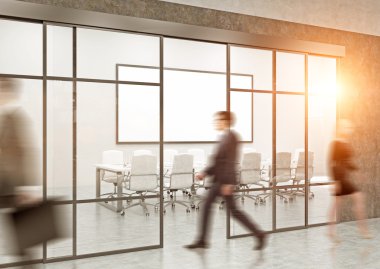 Üç kişi konferans salonu ve lobi