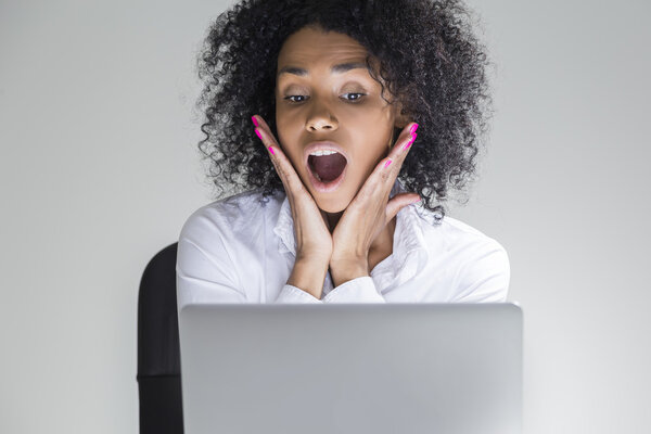 Удивительный милый офисный работник
