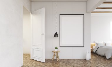 Yatak odası iç açık kapı ve lamba