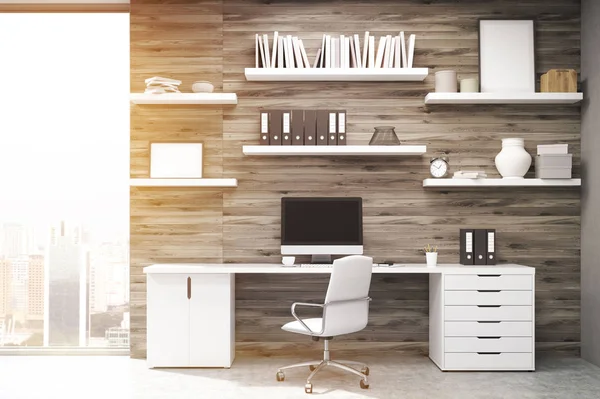 Oficina en casa con paneles de madera oscura, tonificada —  Fotos de Stock