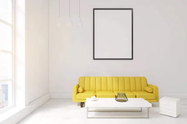 Wohnzimmer mit Poster, gelbem Sofa und Couchtisch — Stockfoto
