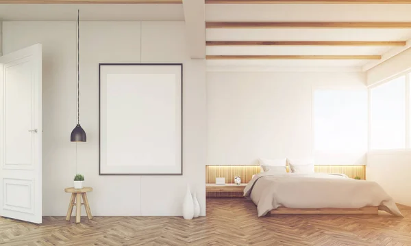 Sypialnia z rozkładaną sofą i oprawione plakat, stonowanych — Zdjęcie stockowe
