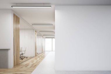 Ofis boş duvar ve satır Toplantı Odaları