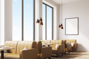 Kafe bej kanepe ile yan görünüm