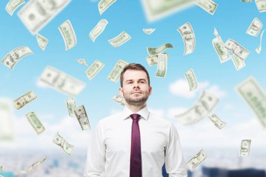 Kendine güvenen insan ve bir şehirde bir Doları yağmur