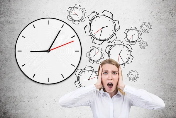 Screaming woman and clocks and gears — Stock Photo, Image