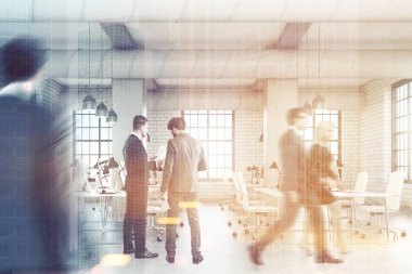 Loft ofis ve tonda, çalışanları,