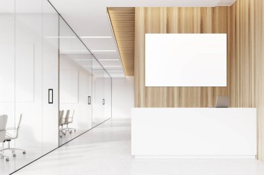 Beyaz ahşap salon resepsiyonda