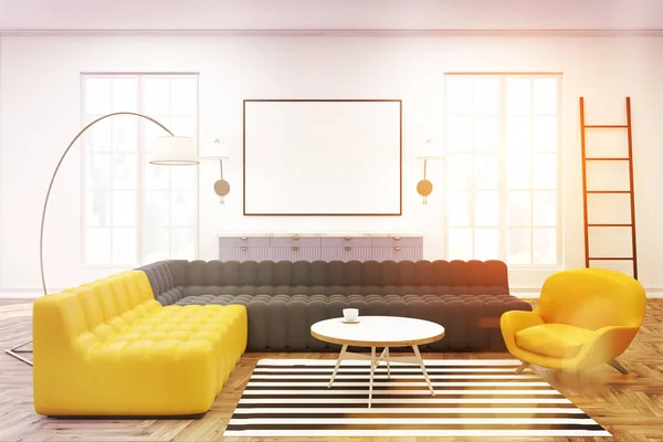 Moderne lounge interieur, poster, grijze bank, afgezwakt — Stockfoto