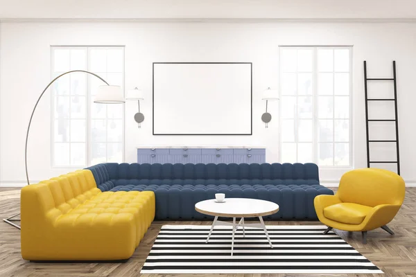 Moderno salone interno, poster, divani — Foto Stock