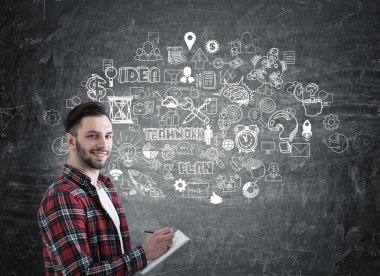 Hipster adam ve blackboard bir çok fikir simgeleri