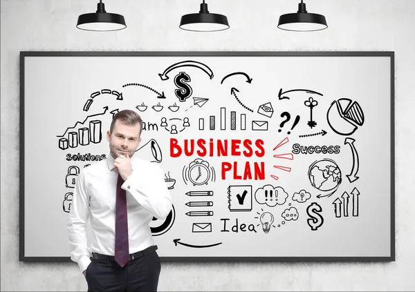 Nadenkend man en business plan — Stockfoto