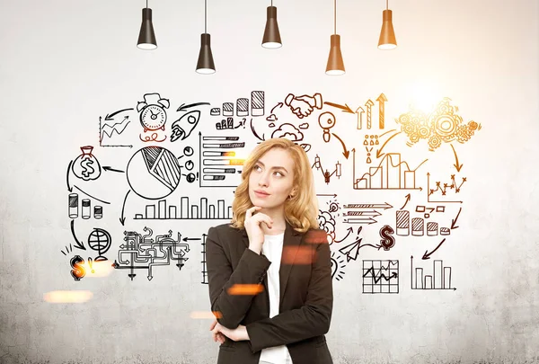 Femme aux cheveux roux et régime d'entreprise, tonique — Photo