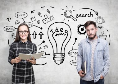 Kadın gözlük ve bir adam, iş fikri