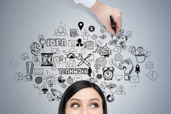 Head of woman and idea — Stock Photo, Image