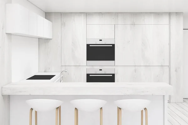 Біла кухня з лічильниками, крупним планом — стокове фото