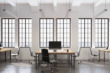 Bir açık alan ofis önden görünümü