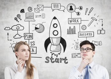 Adam, kadın ve roket kroki