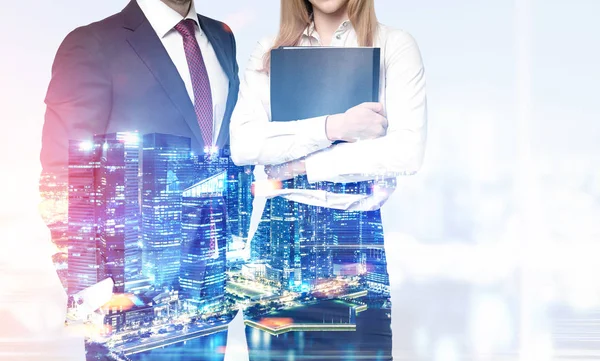 Business partners in night city — Stock Photo, Image