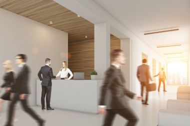 İnsanlar içinde yazıhane ile Resepsiyon