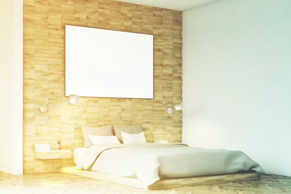 Светлая деревянная спальня, боковая, тонированная — стоковое фото