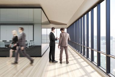 Şeffaf konferans Oda ahşap, insanlar