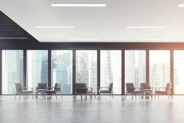 Salle d'attente de bureau panoramique, ton foncé — Photo