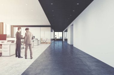 Açık office, loft, önden görünüm, insanlar