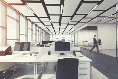 Dikdörtgen açık alan ofis iç, insanlar