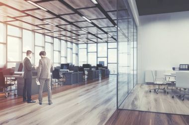 Dikdörtgen açık alan office köşe, tonda insanlar