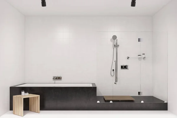 Interno bagno piastrellato bianco, doccia — Foto Stock