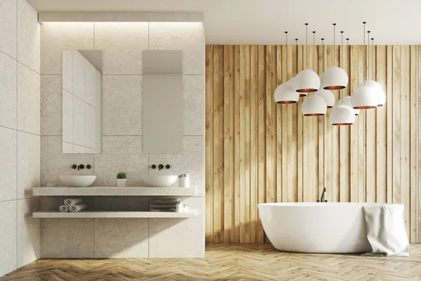 Beyaz ve ahşap banyo, lavabo, küvet