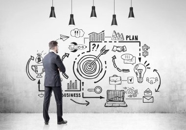 İş hedefi kroki arıyor takım elbiseli adam