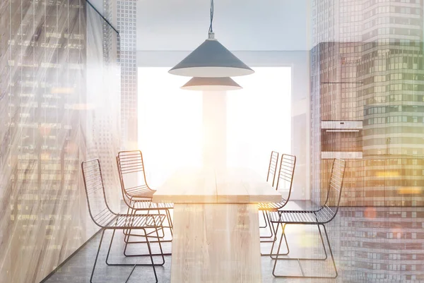 Ahşap mutfak iç, yan görünümü tonda