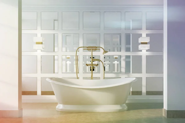 Salle de bain vintage, baignoire blanche tonique — Photo