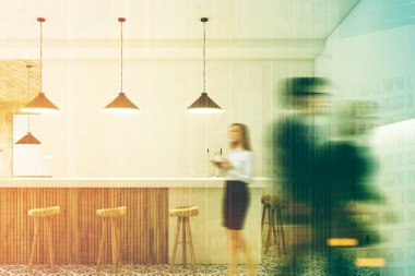 Beyaz iç, Tabureler, insanlar bar