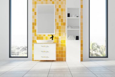 Sarı banyo iç, lavabo ve raflar