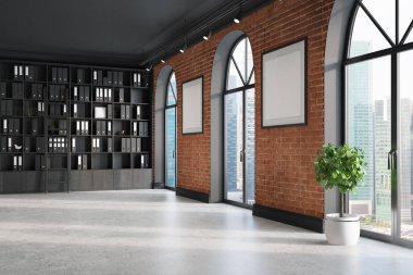 CEO office, kitaplık ve iki posterler