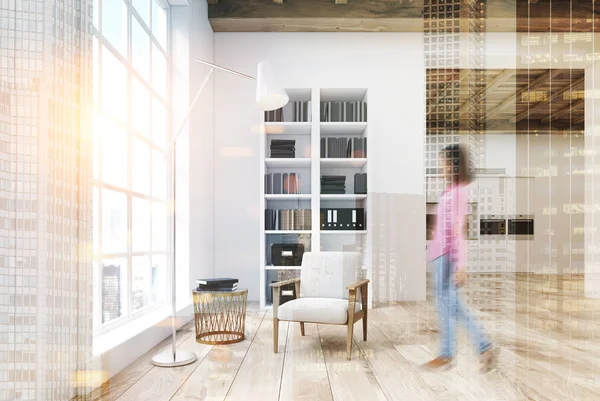 Salón blanco con librería tonificada —  Fotos de Stock