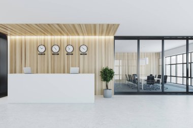 Resepsiyon yakınındaki bir toplantı odası, ön