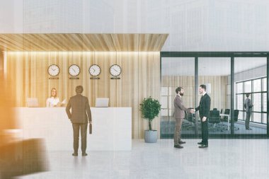 Resepsiyon yakınındaki bir toplantı odası, açık tonda