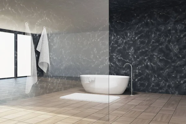 Marmurowa łazienka wnętrza, szklane ściany, z hydromasażem — Zdjęcie stockowe