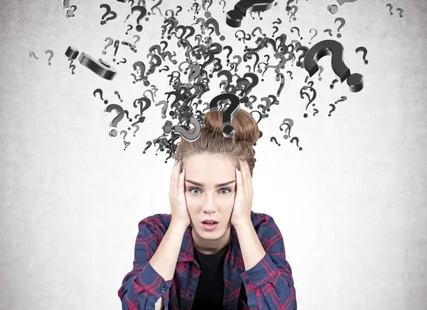 Stressed teen girl, many questions — Stock Photo, Image