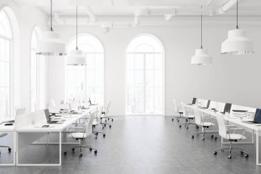 Açık alan ofis, beton zemin beyaz