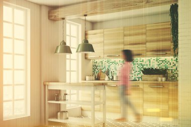 Yeşil mutfak, ahşap konsolları, yan, tonda