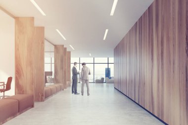 Ahşap ofis koridor, kahverengi kanepe tonda